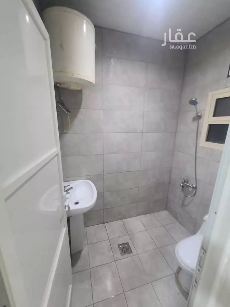 2 bedroom apartment in Al Aqrabiyah, Eastern Province 13