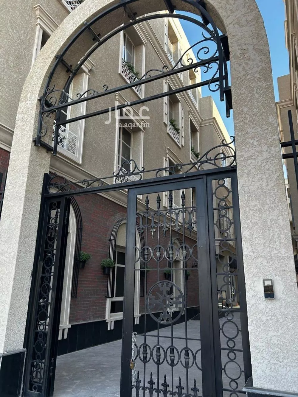 4 bedroom apartment in Al Narjis, Riyadh 4