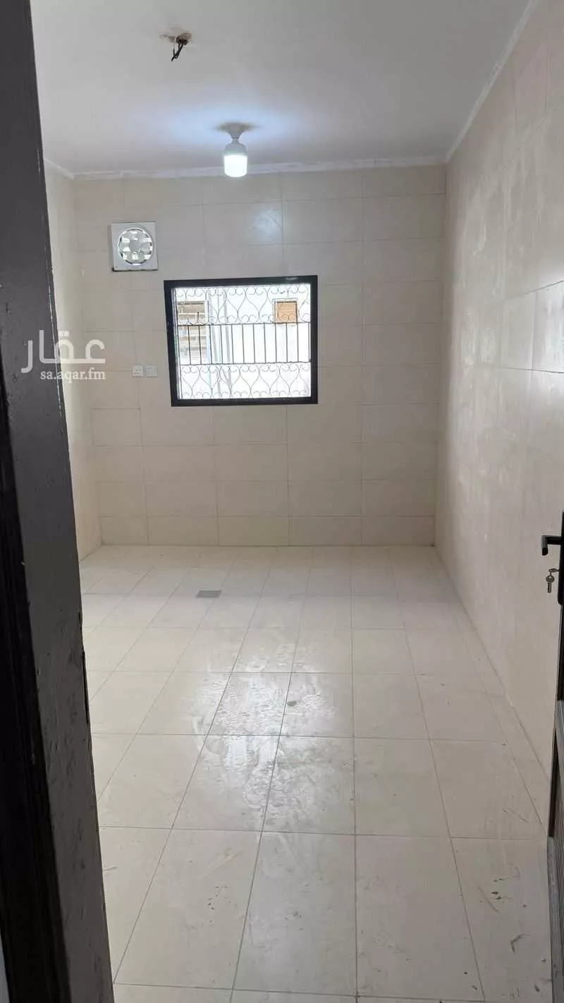 5 bedroom apartment in Al Safa 5