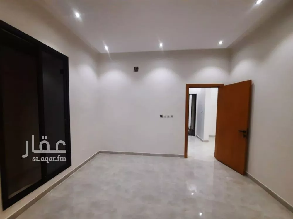 دوبلكس 5 غرف في طويق 4