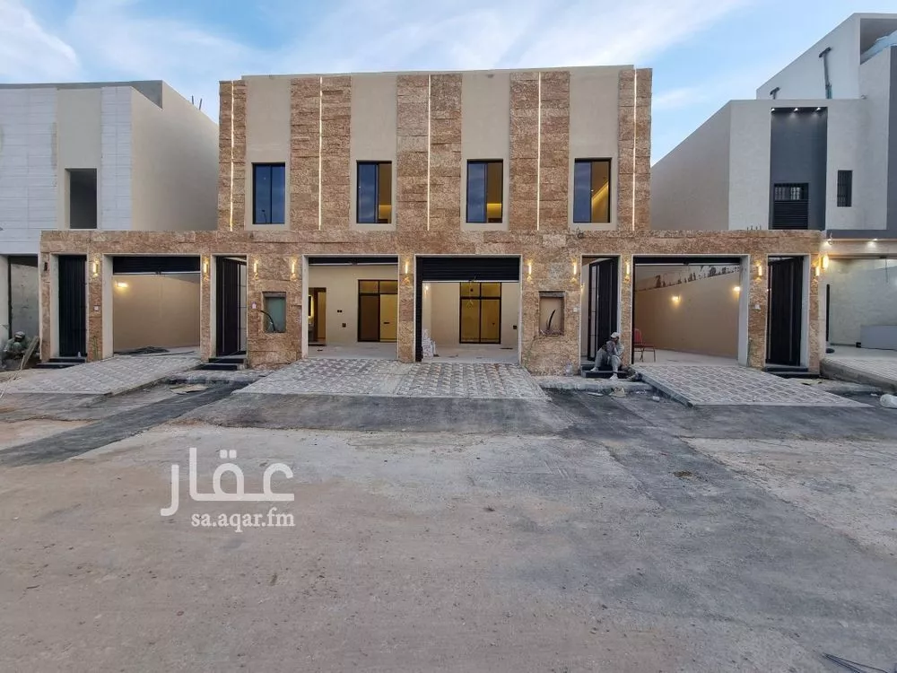 دوبلكس 5 غرف في عكاظ 1