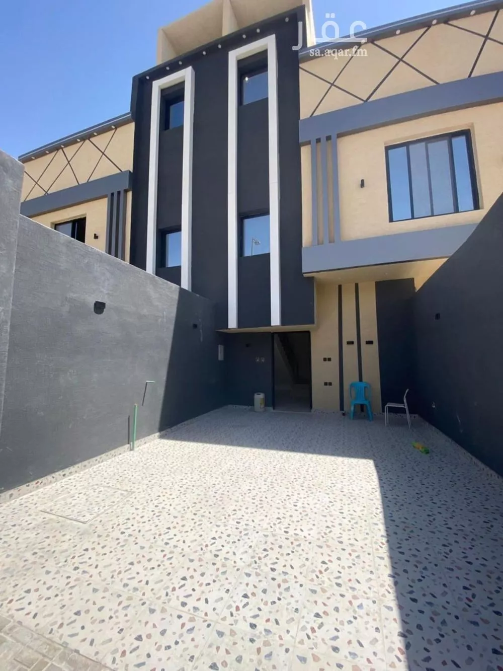 دور 5 غرف في عكاظ 1