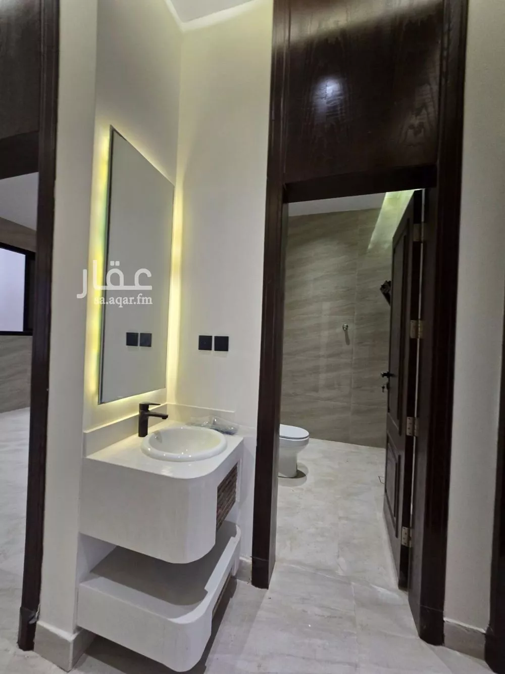 6 bedroom floor in Al Zahrah 3