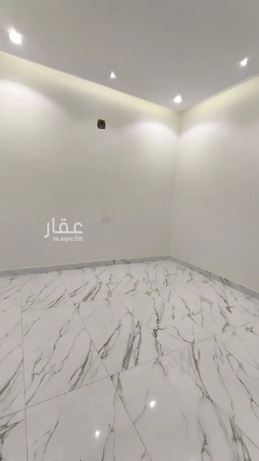 5 bedroom villa in Al Uraija, Riyadh 9