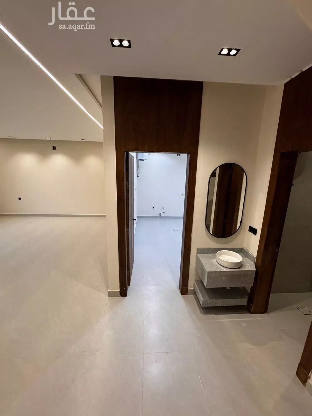 شقة 4 غرف في عكاظ 5