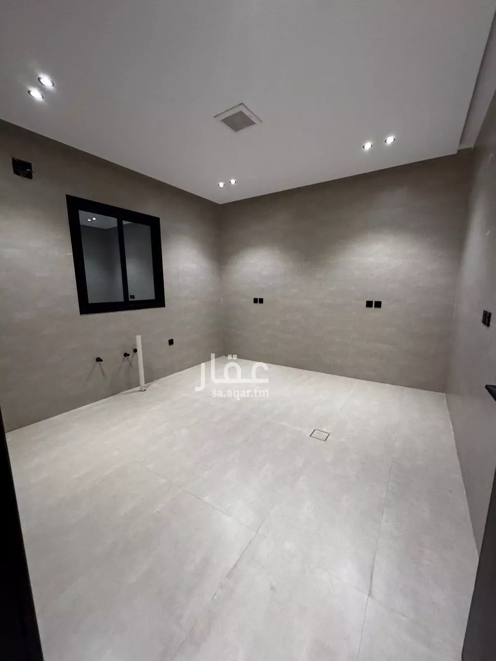 شقة 4 غرف في بدر 4