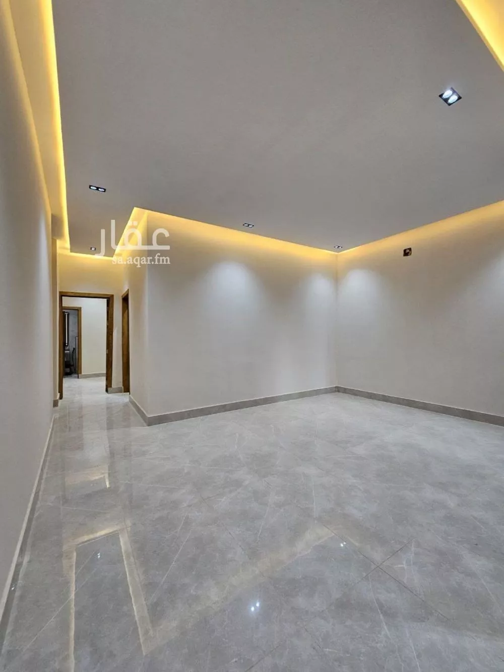 شقة 4 غرف في عكاظ 2