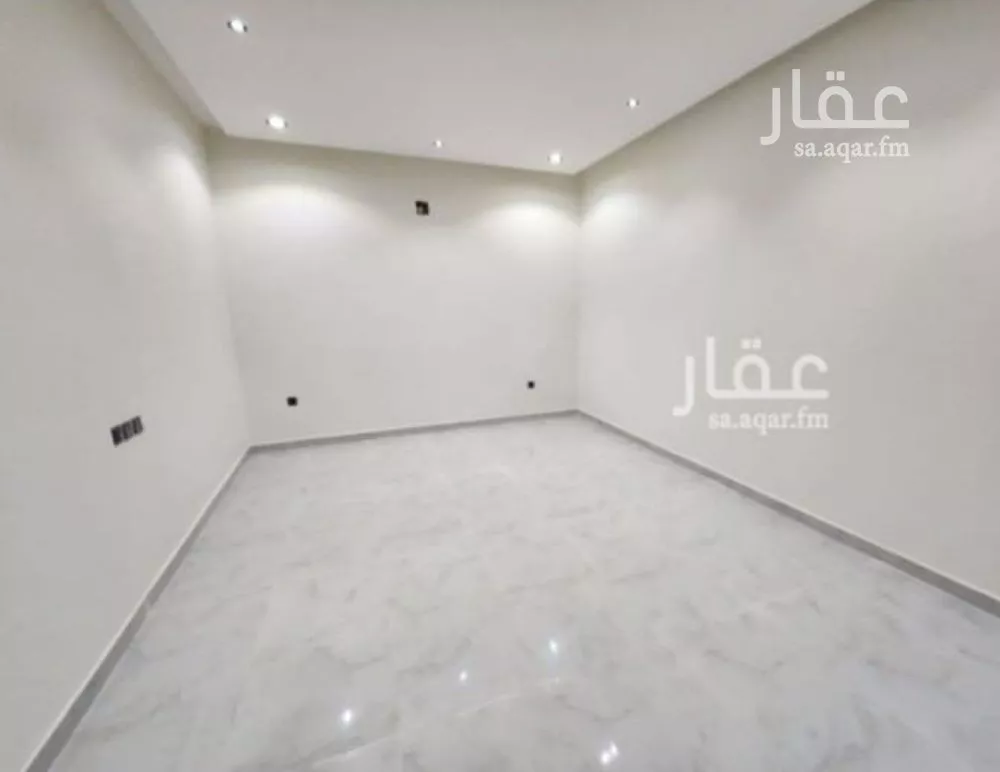 دور 5 غرف في عكاظ 5