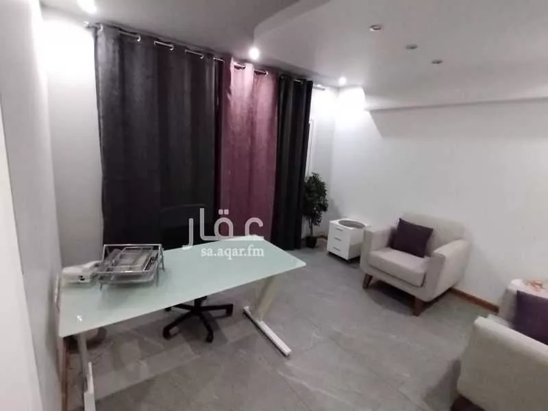 مكتب 532 م² في النهضة 2