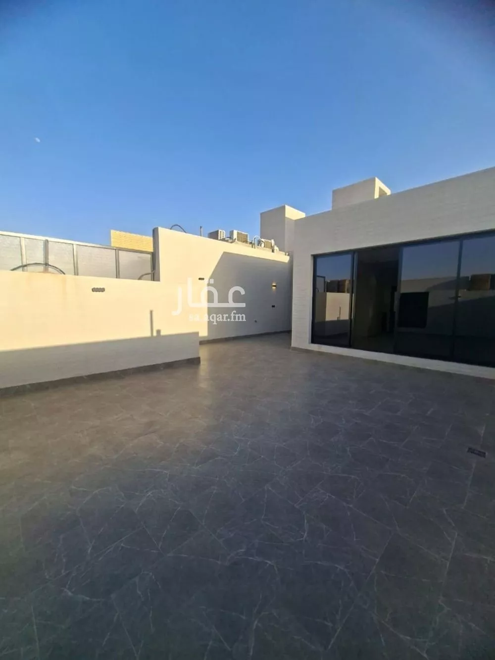 فيلا 4 غرف في اليرموك 3