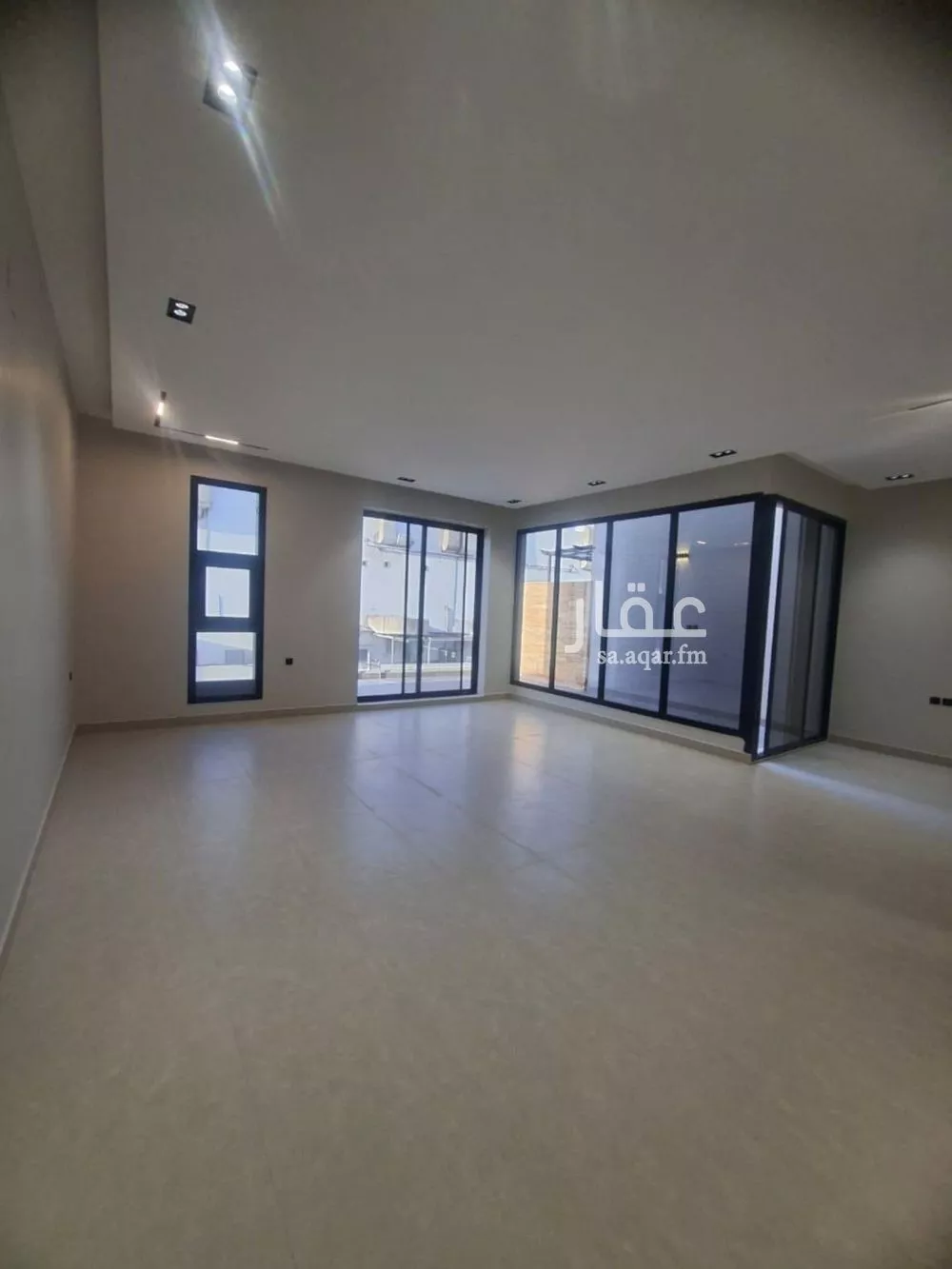 فيلا 4 غرف في اليرموك 1