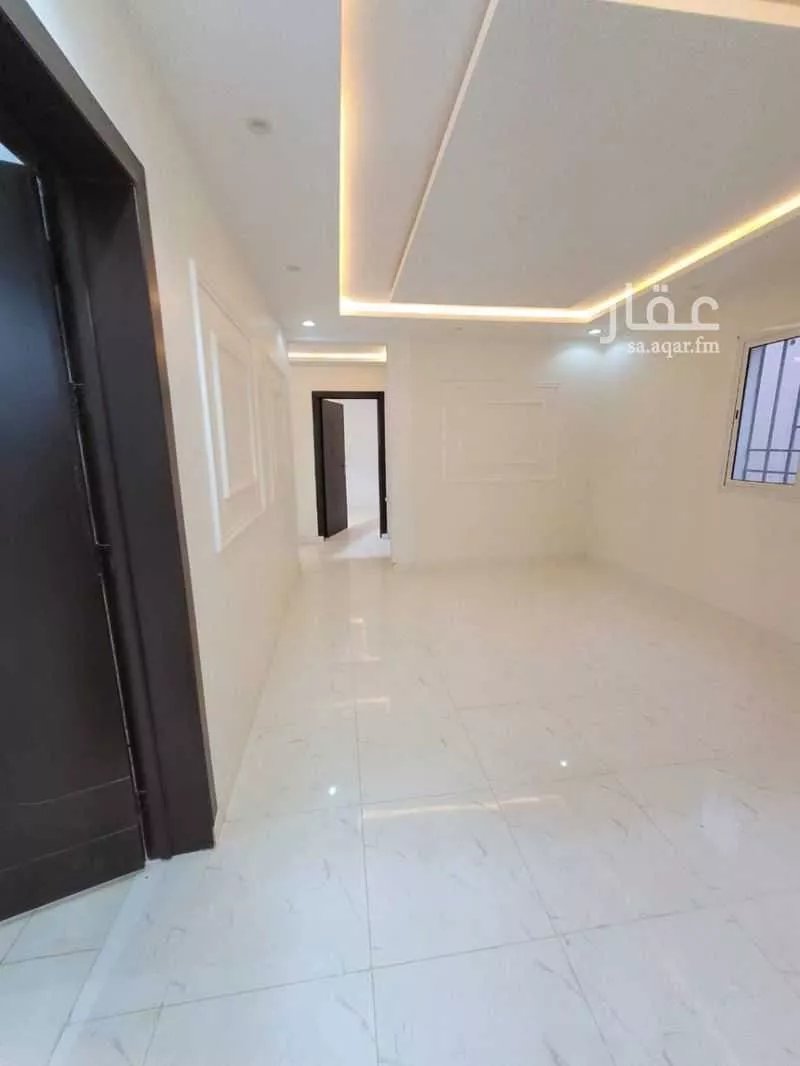 4 bedroom floor in Badr 1