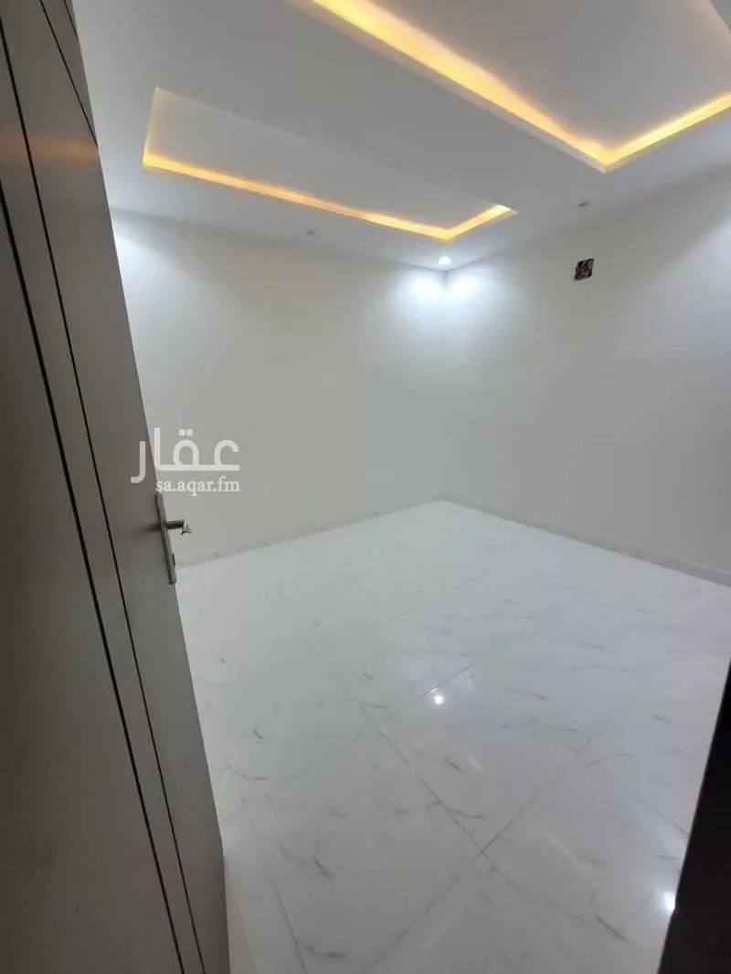 4 bedroom floor in Badr 4
