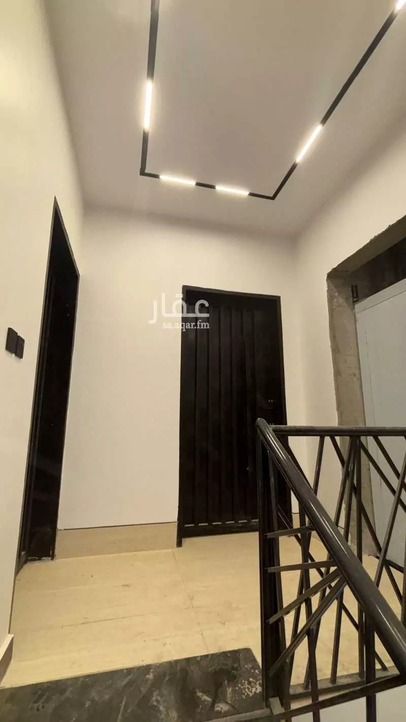 3 bedroom floor in Al Rimal 5