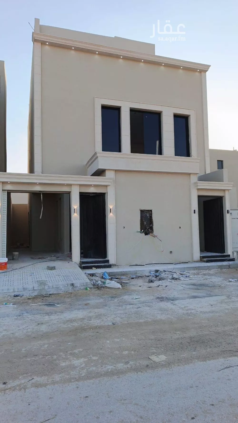 فيلا 7 غرف في الجنادرية 1