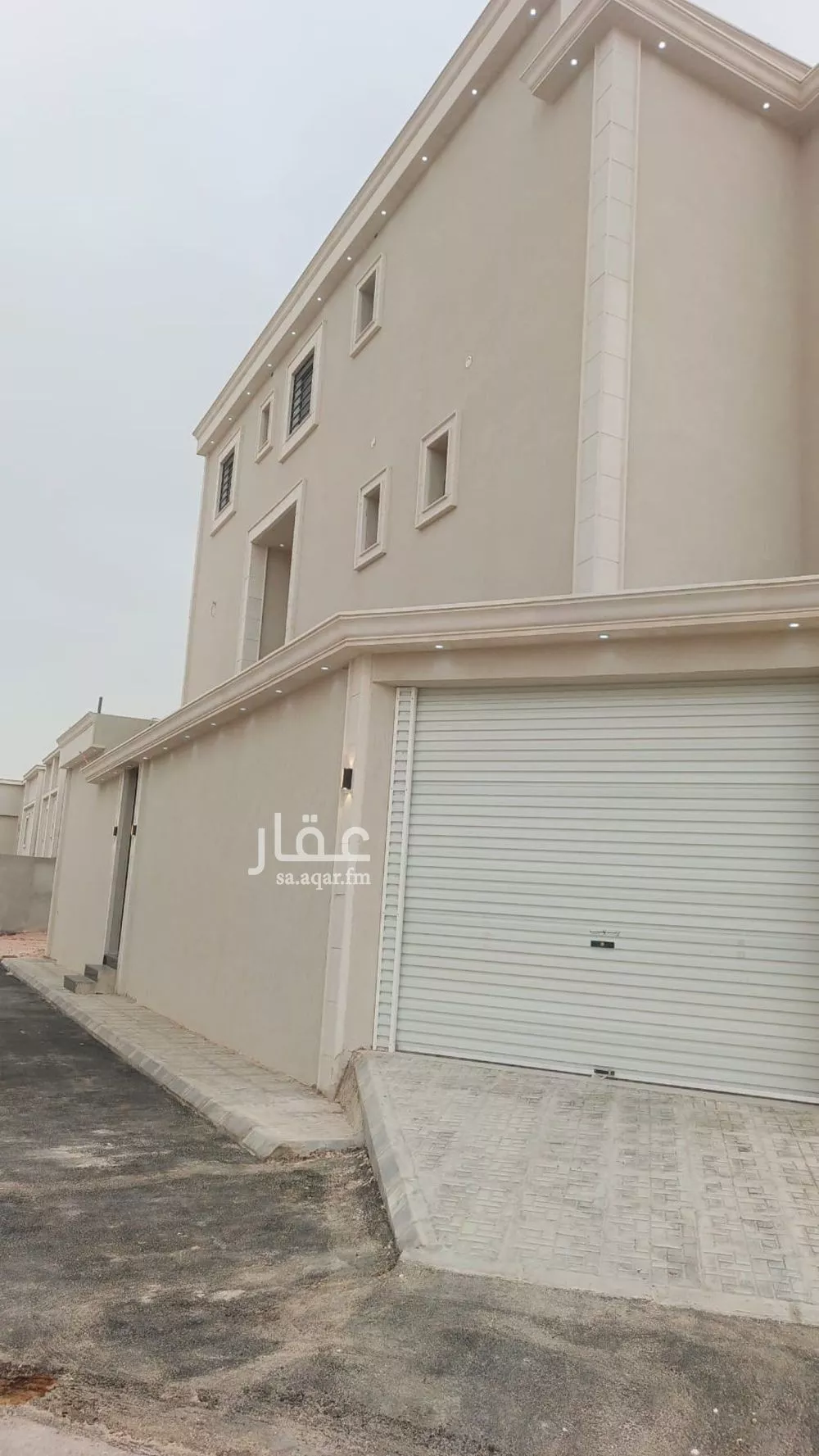 شقة 5 غرف في الجنادرية 2