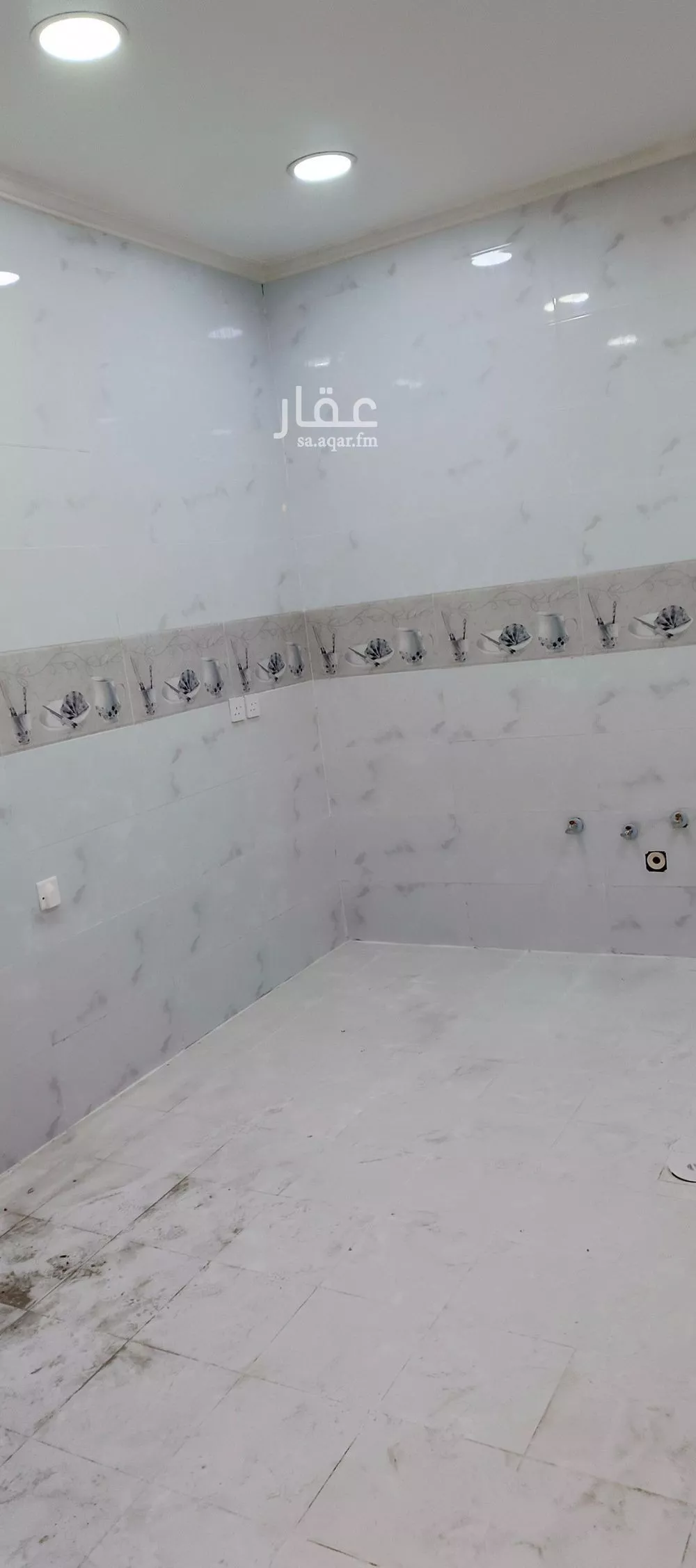 شقة 5 غرف في ضاحية الملك فهد 5