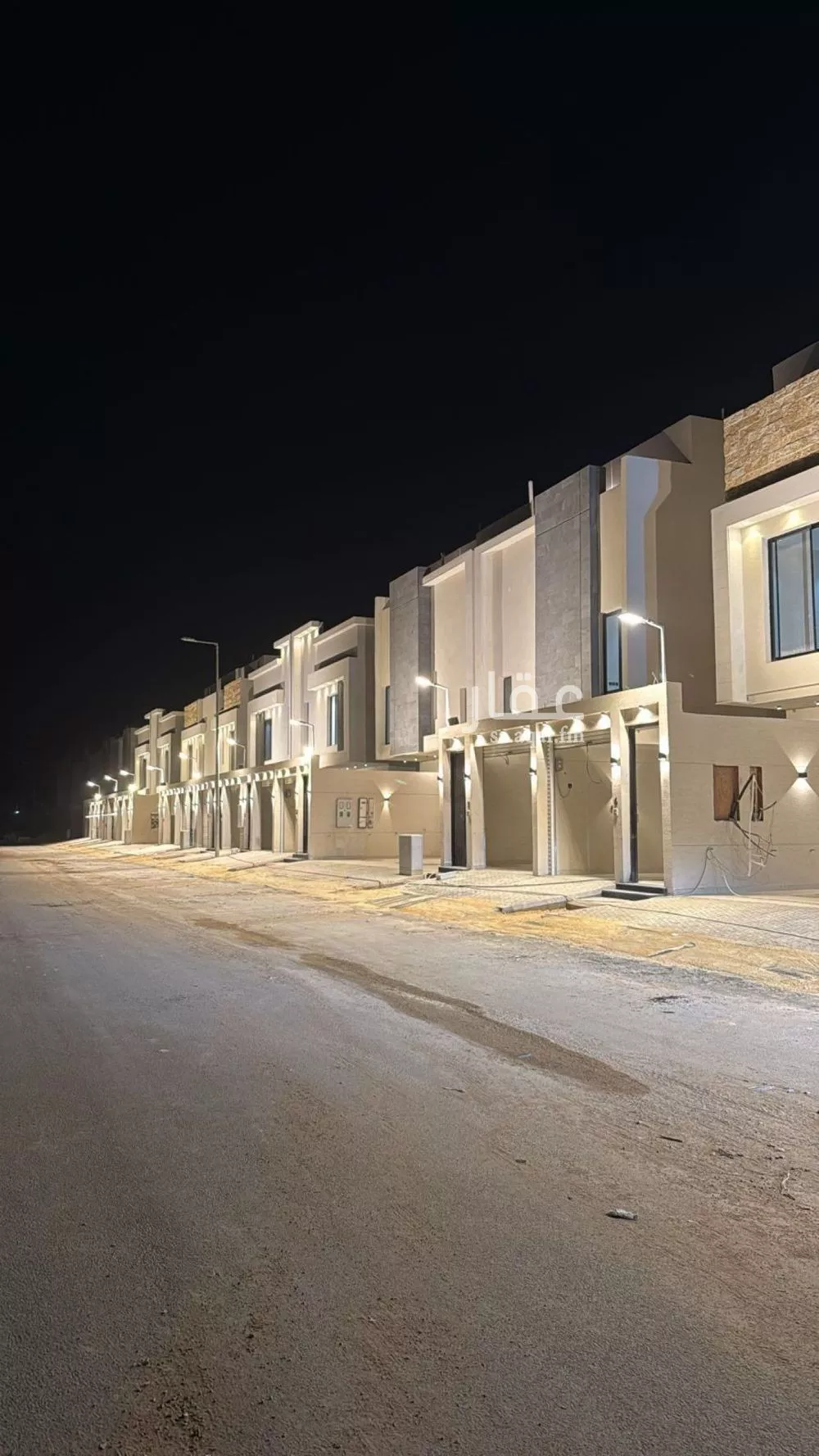 شقة 5 غرف في الشرق 1