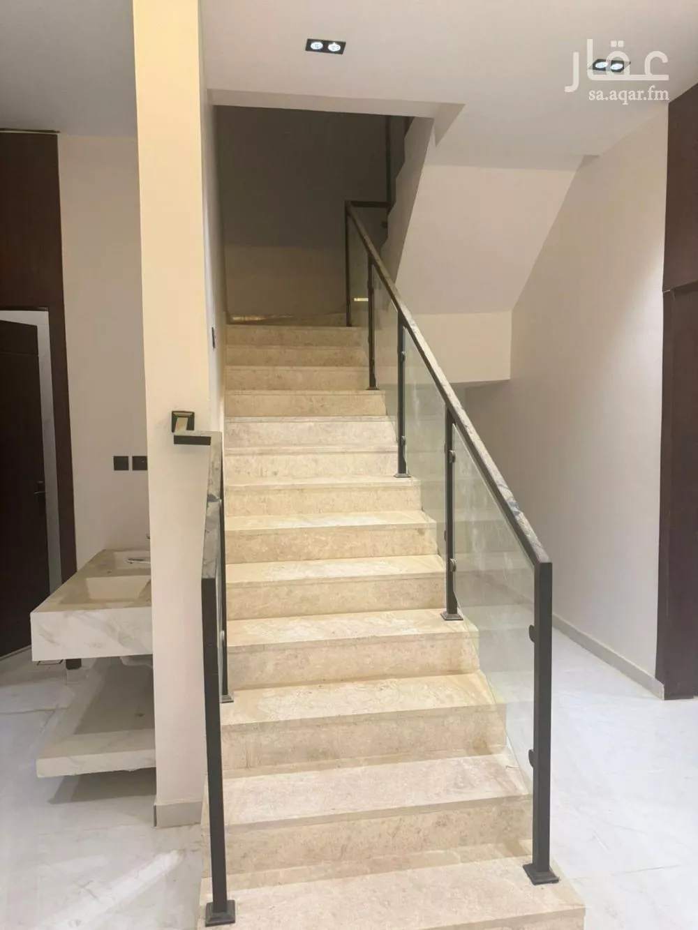 شقة 5 غرف في الجنادرية 4