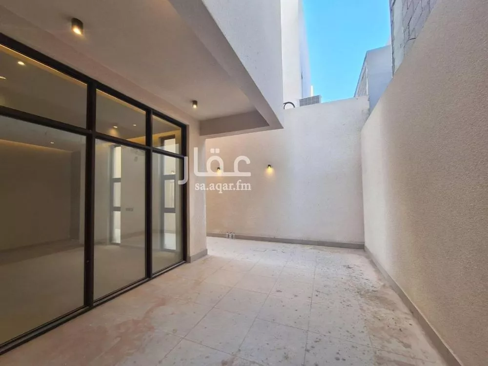 فيلا 6 غرف في الرمال 4