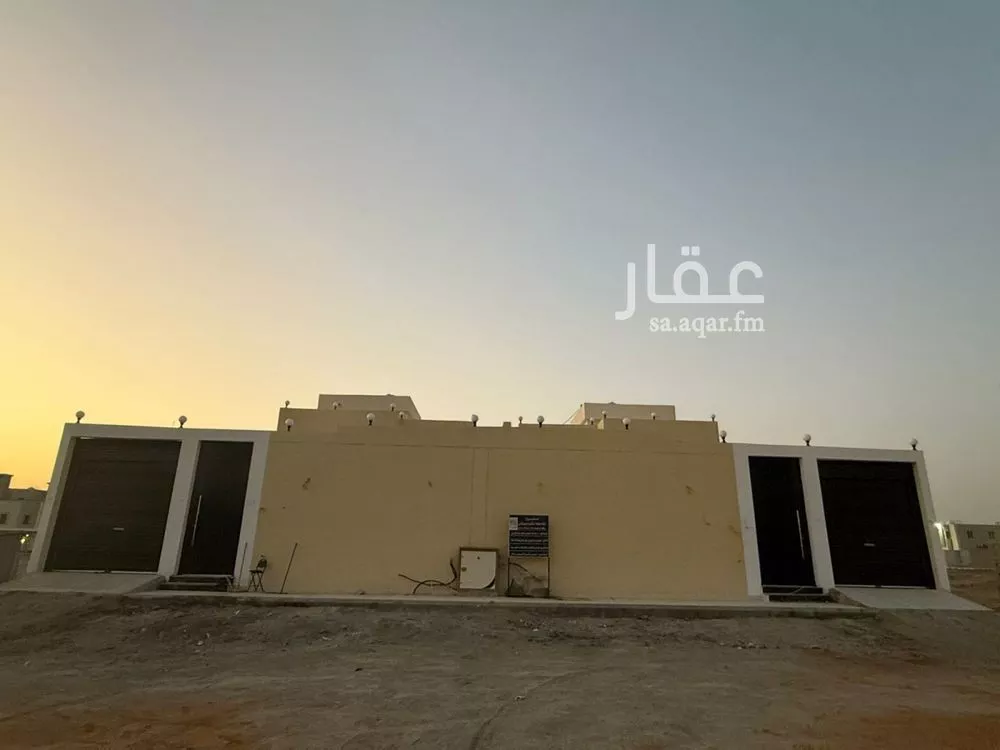 فيلا 5 غرف في الفروسية 4