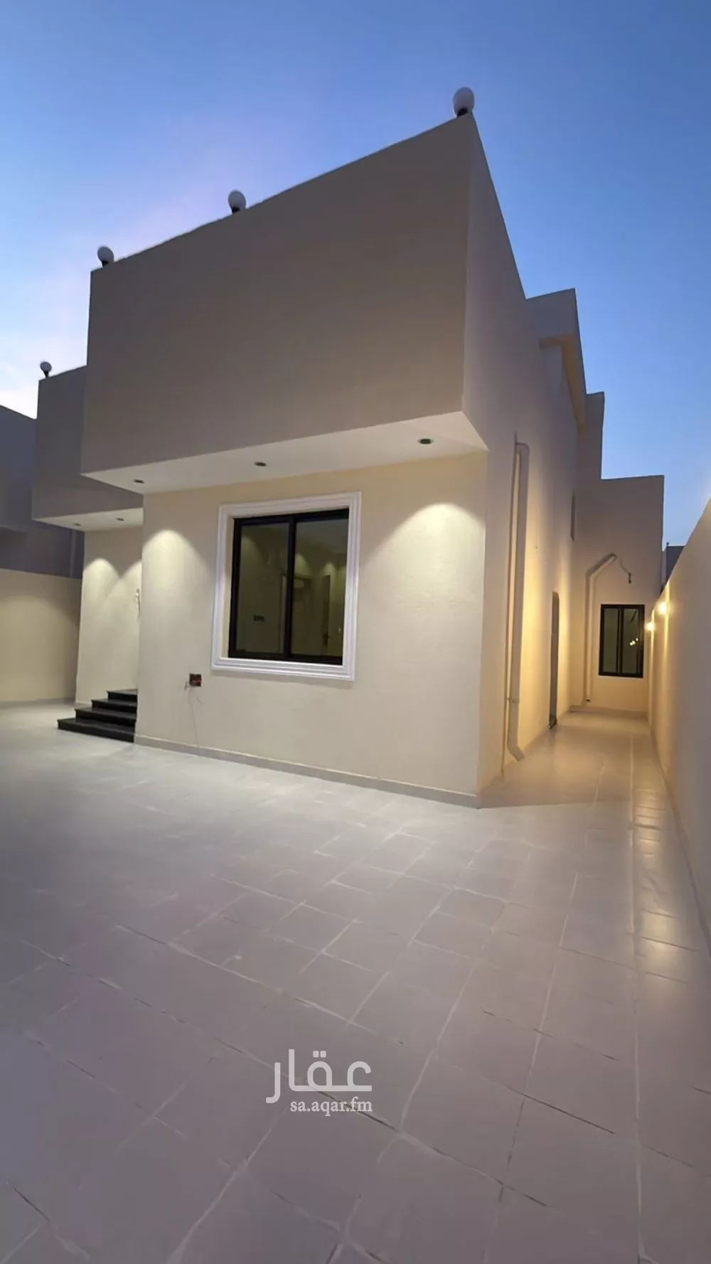 فيلا 5 غرف في الفروسية 1