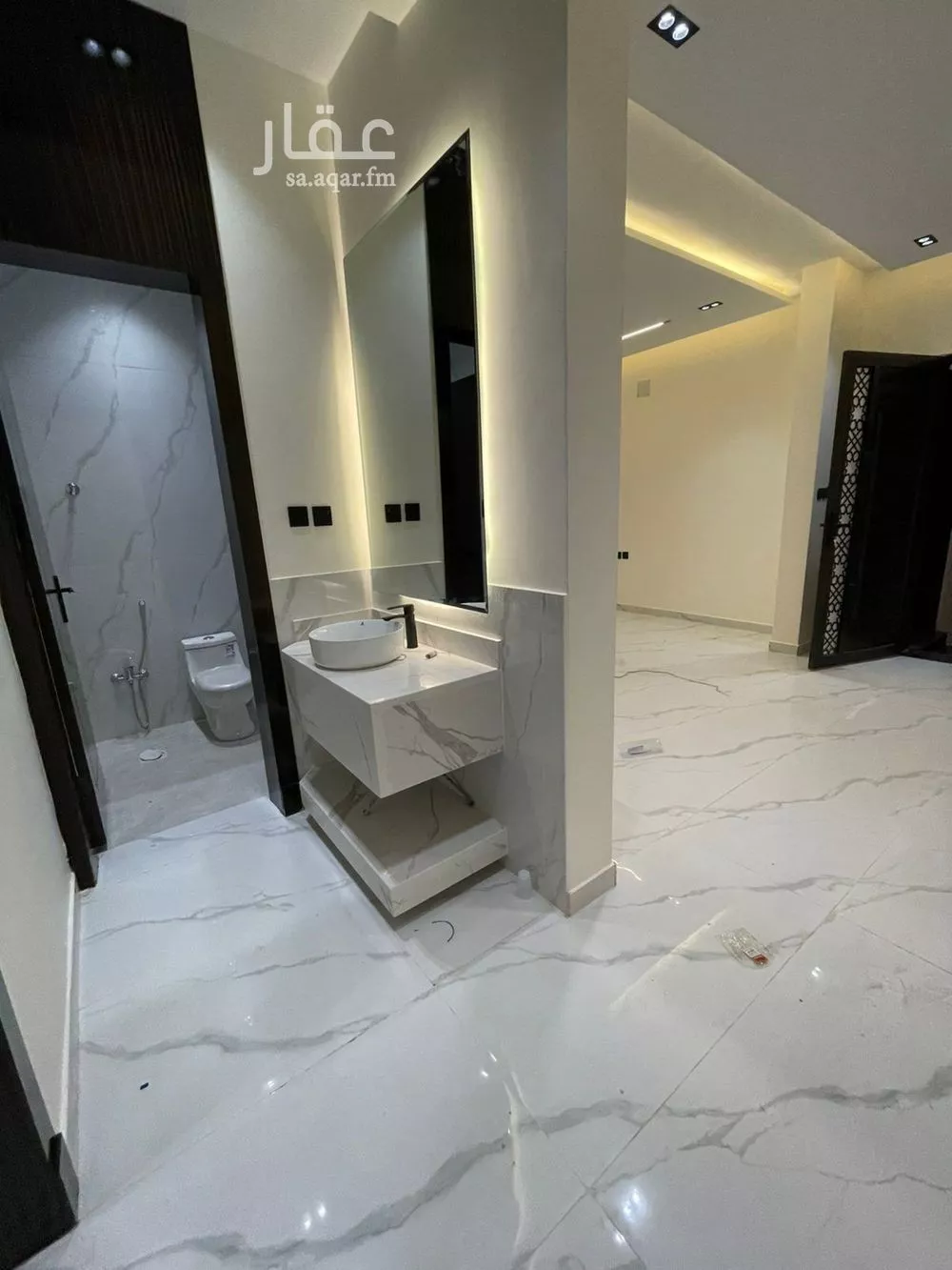 دور 6 غرف في ديراب 3