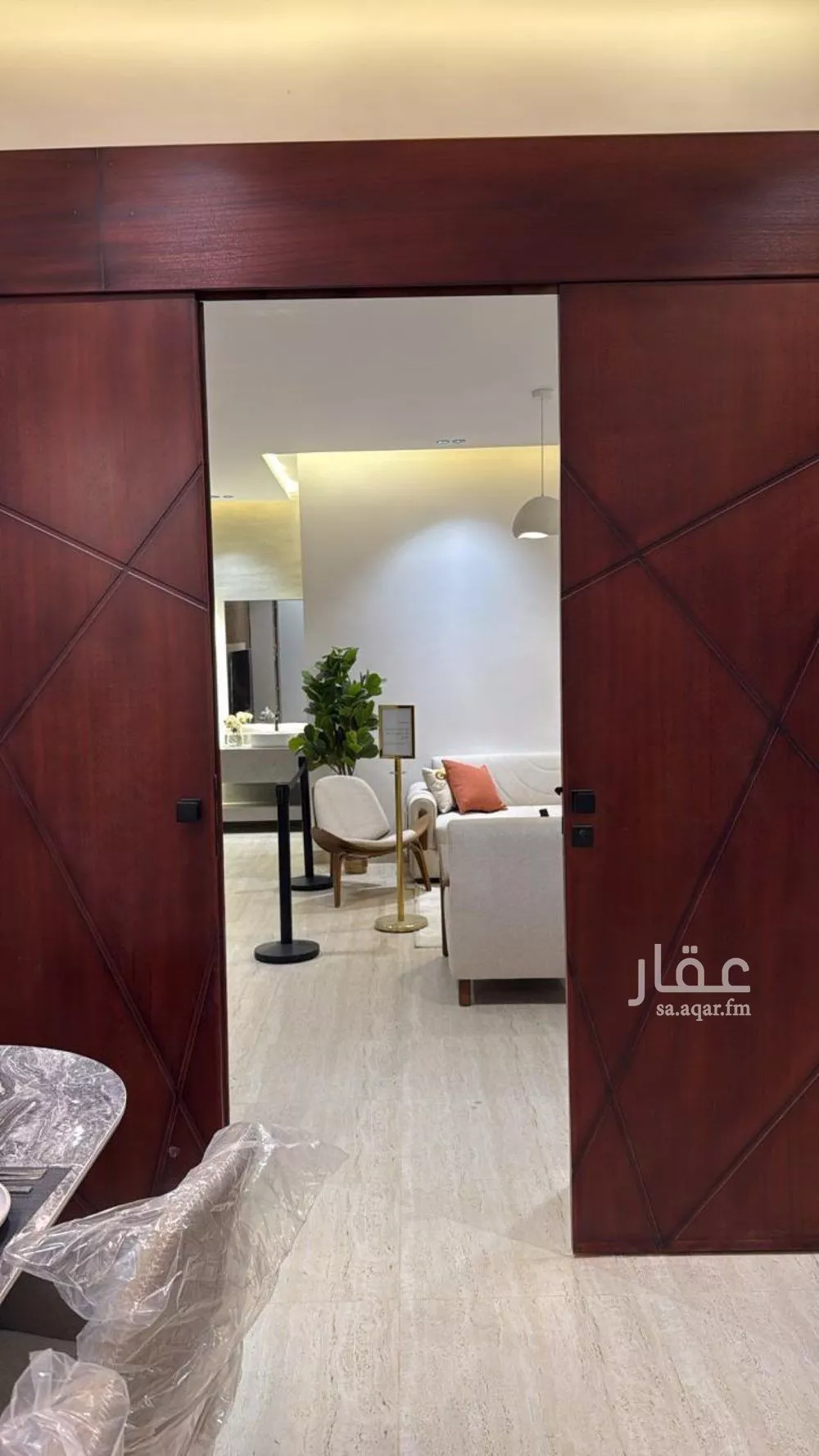 شقة 5 غرف في الشرق 3