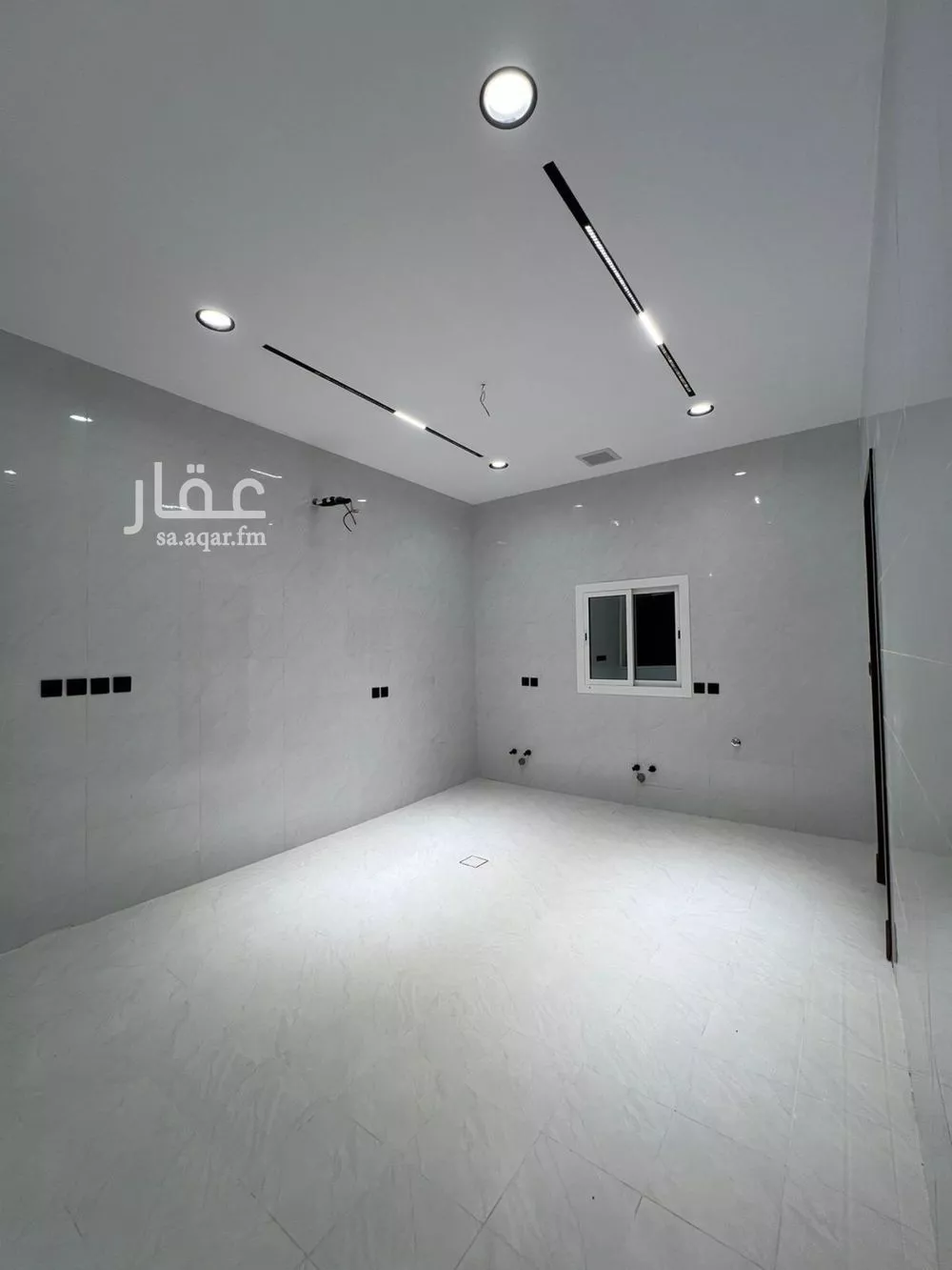 8 bedroom villa in Al Yaqout, Jeddah 11