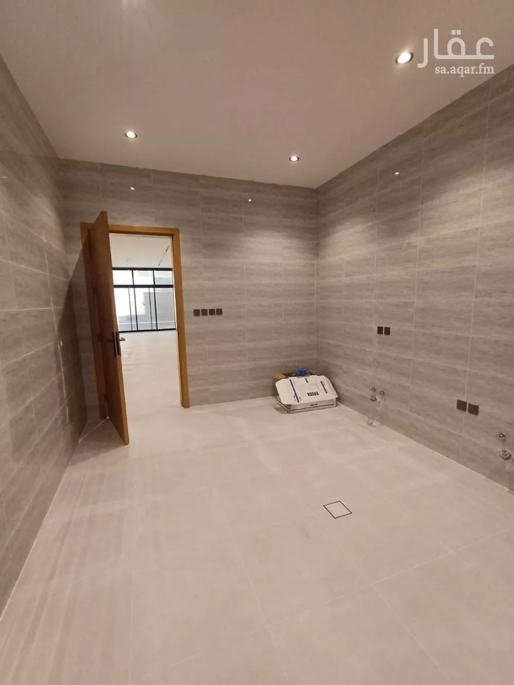 فيلا 7 غرف في الفروسية 3