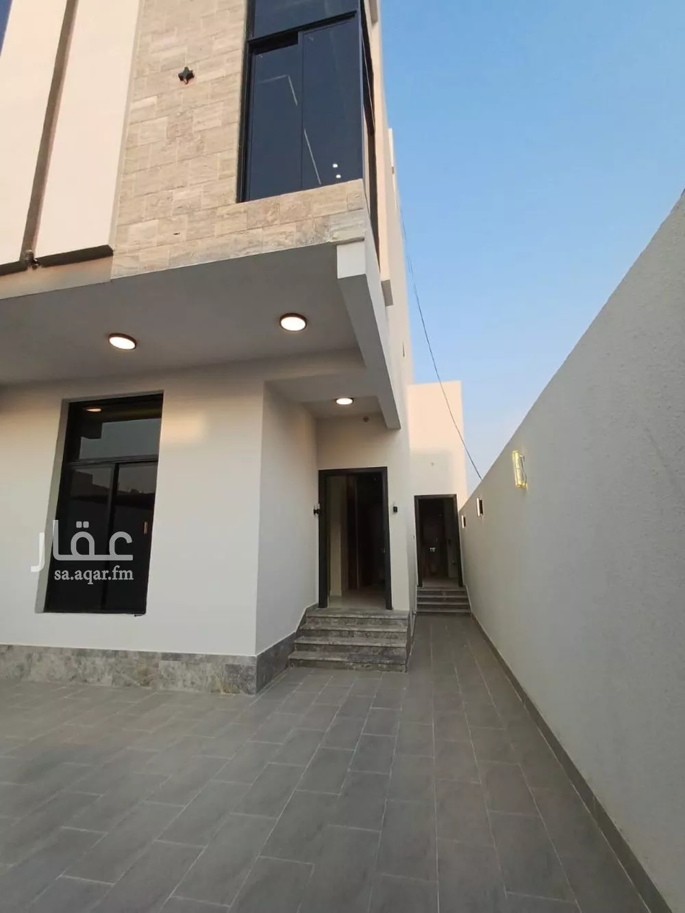 فيلا 6 غرف في الصالحية 1