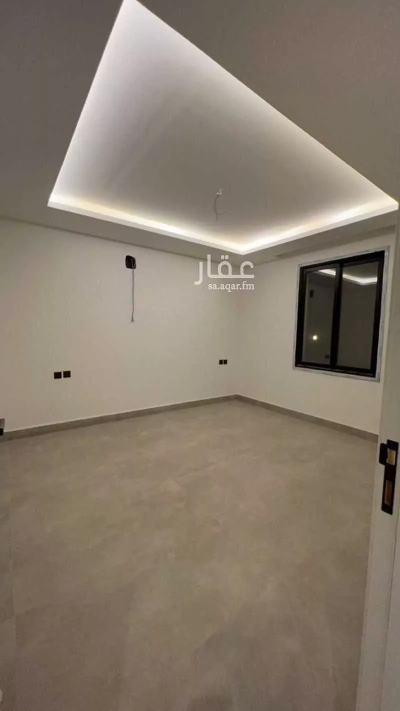 شقة 4 غرف في الملقا 5