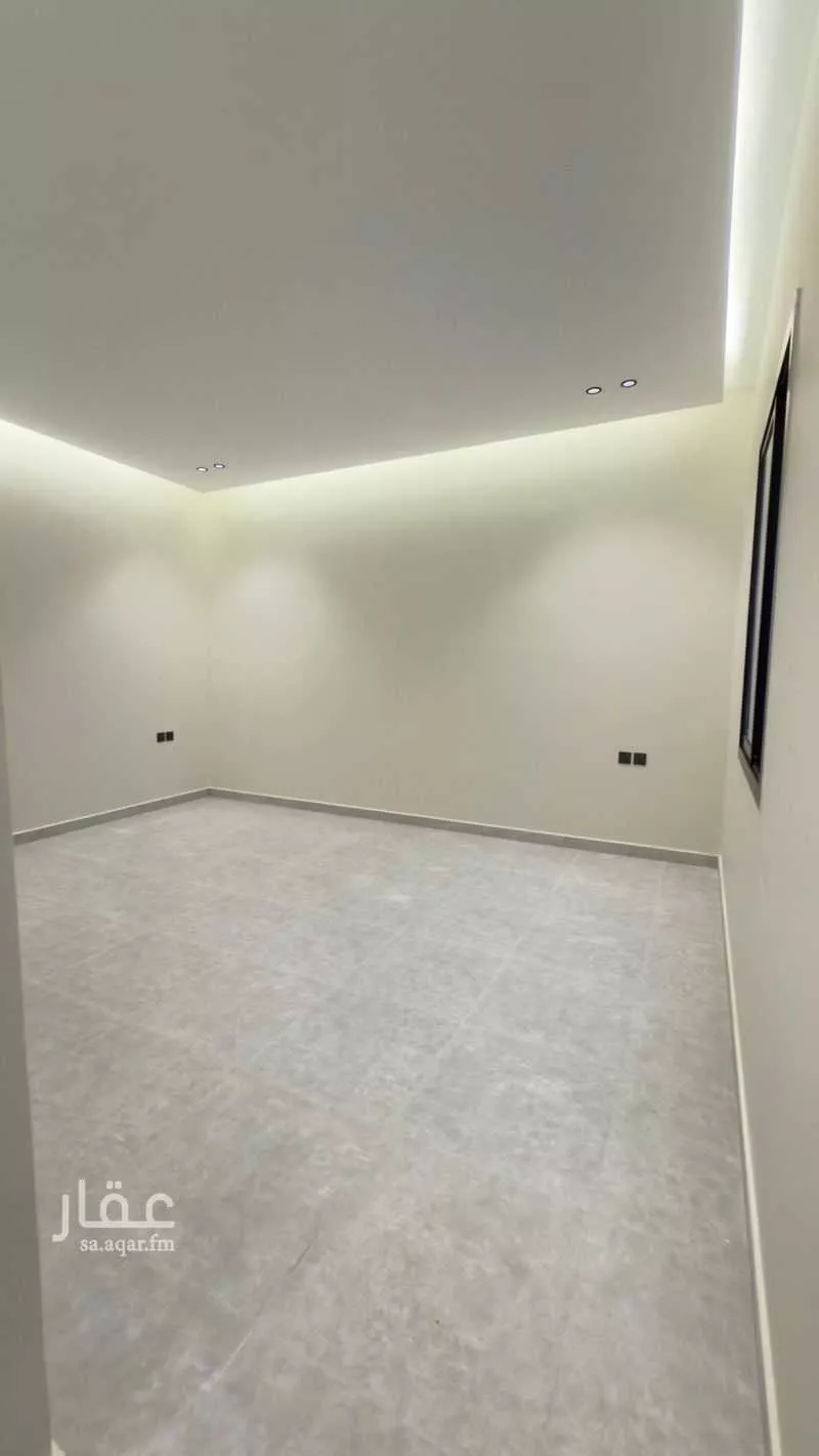 4 bedroom floor in Al Hazm 3