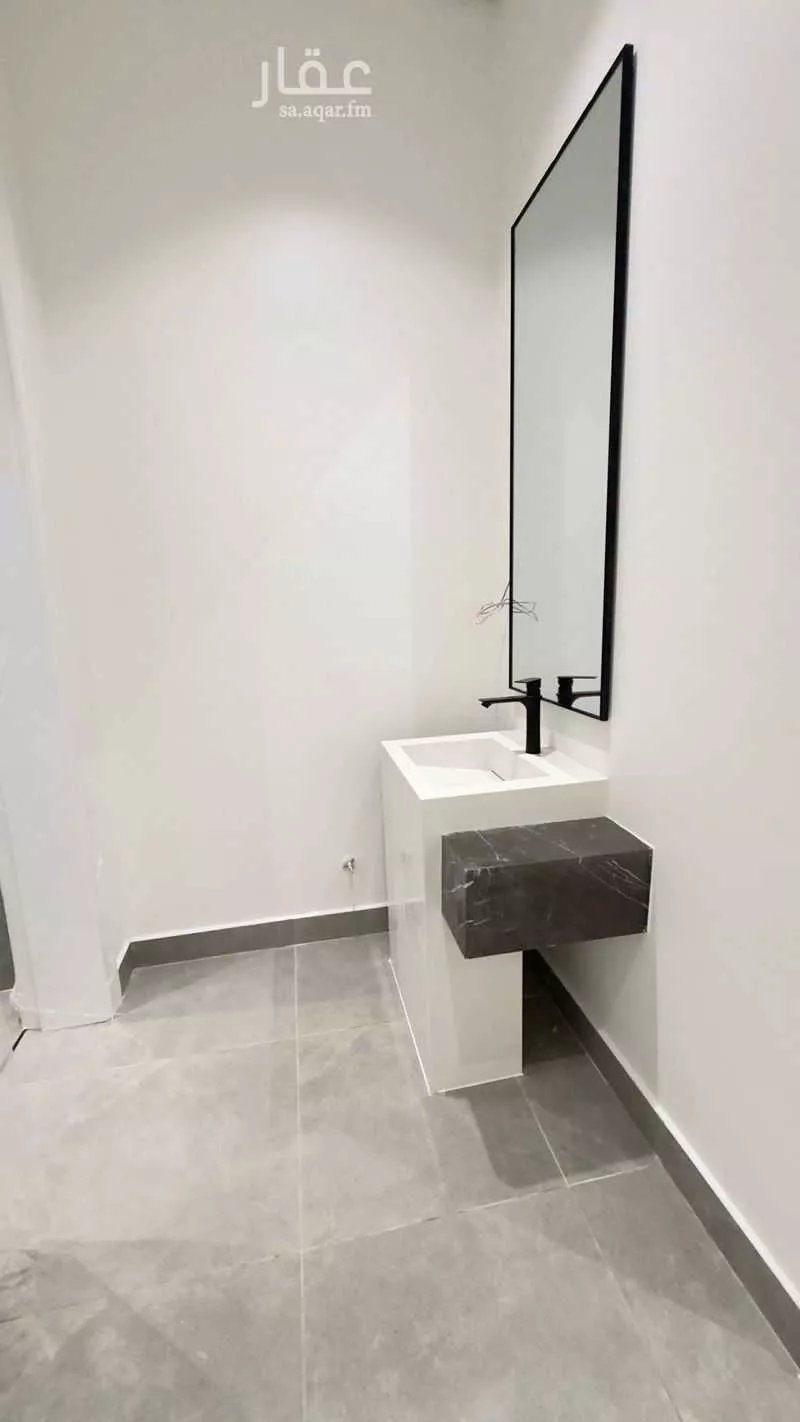 دور 4 غرف في السويدي 2