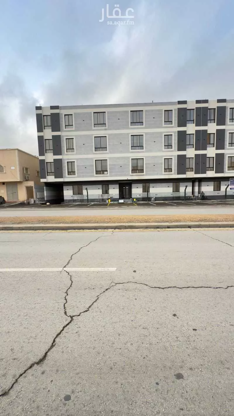 3 bedroom apartment in Al Zahrah, Riyadh 4