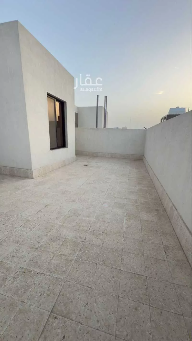 4 bedroom floor in As Suwaidi Al Gharabi 4