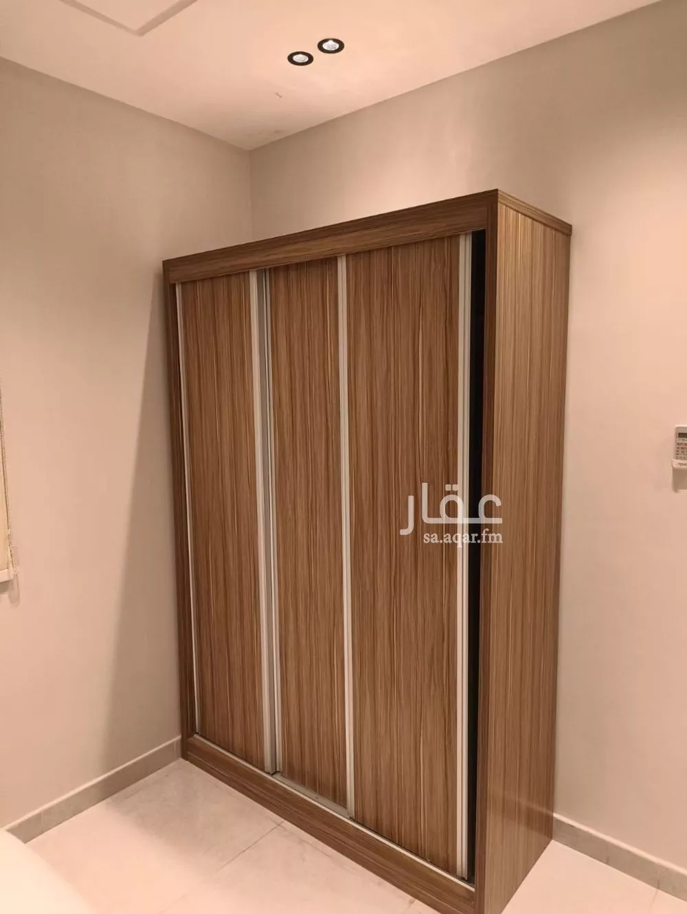 شقة 1 غرف في العليا 4