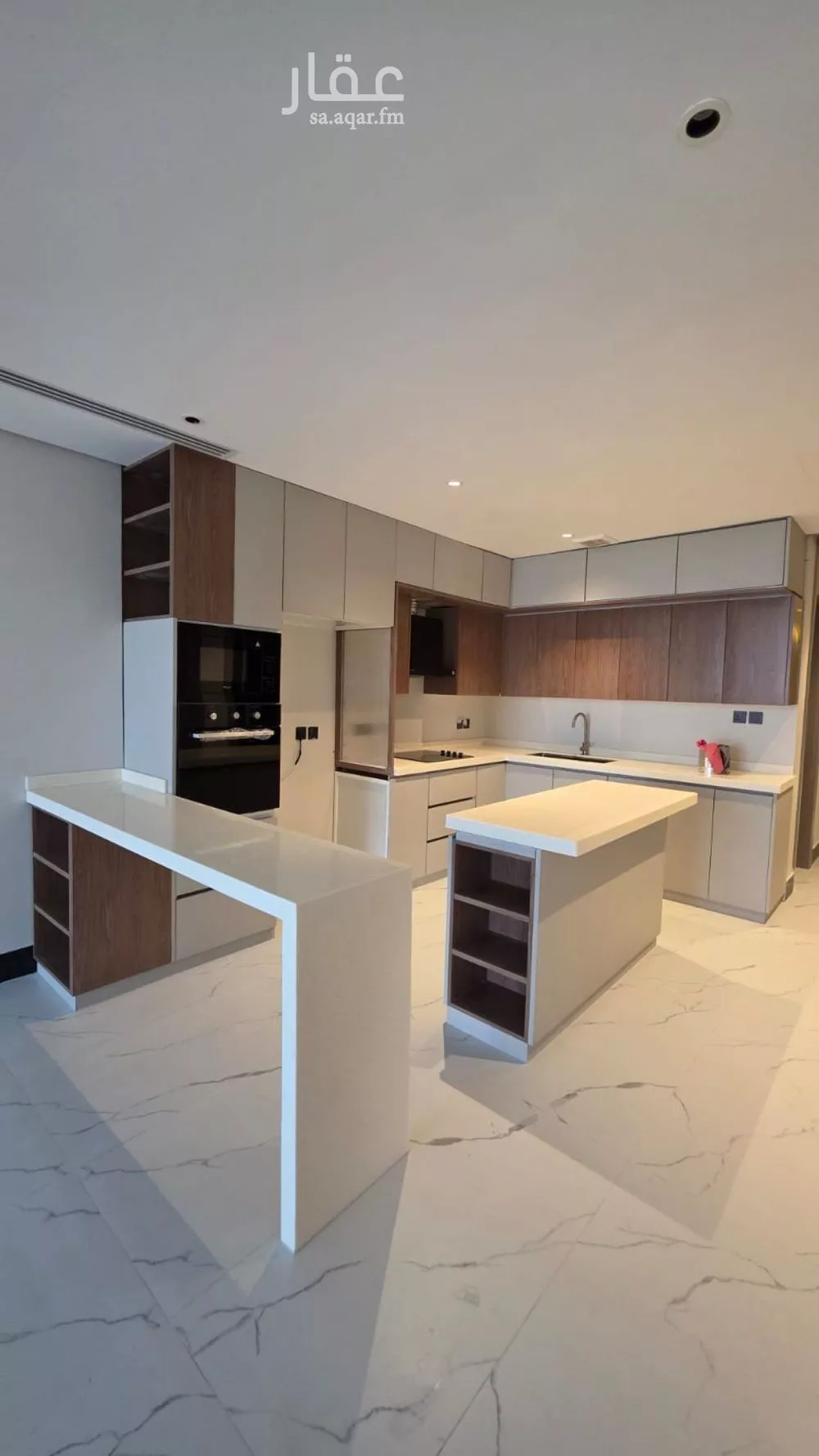 4 bedroom apartment in Ash Shati Al Gharbi, Eastern Province 9