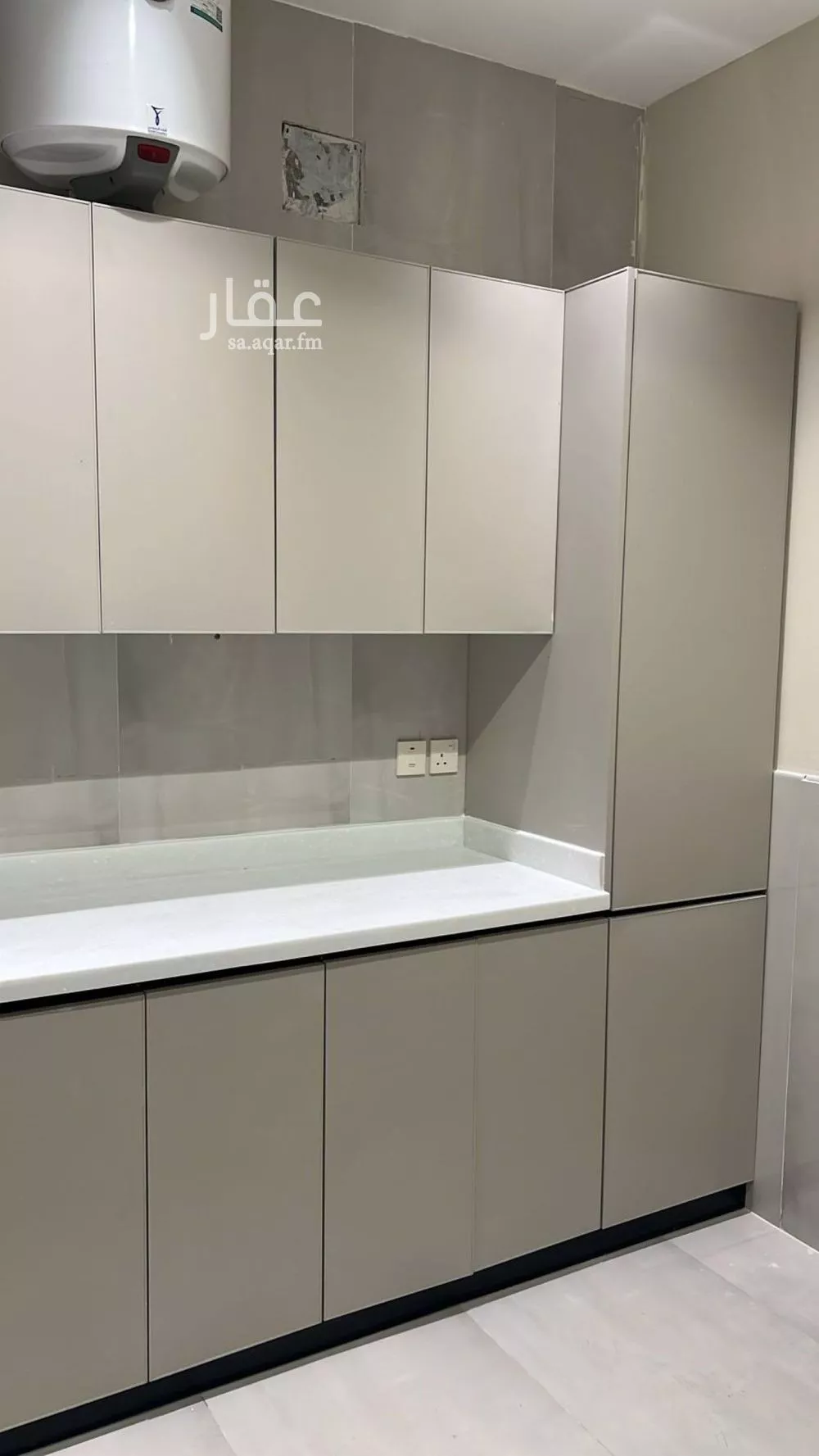 شقة 4 غرف في الحمرا 4