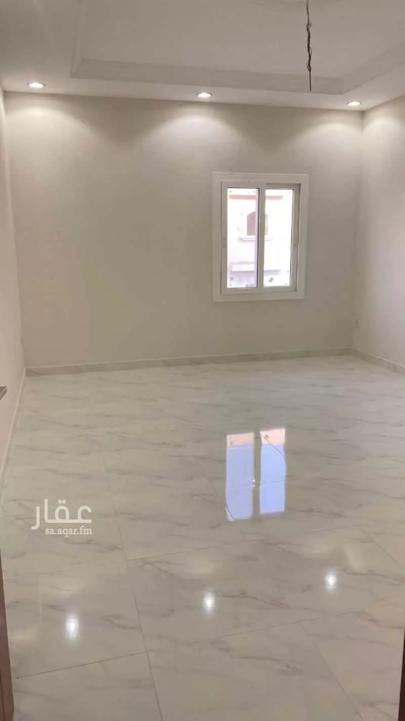 شقة 4 غرف في الصالحية 1