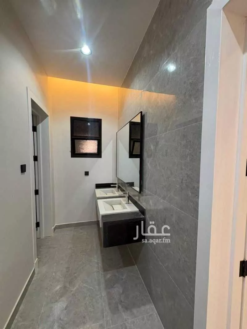 6 bedroom villa in As Saadah, Riyadh 4