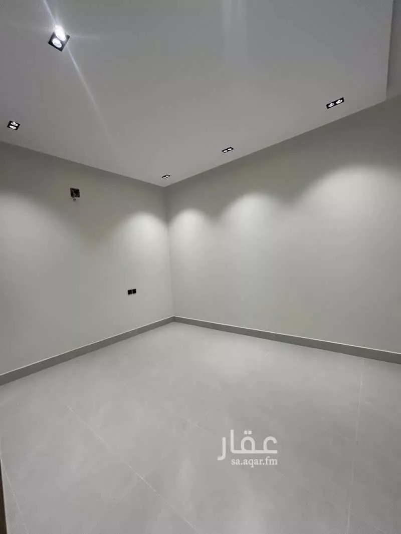 دور 5 غرف في السعادة 1