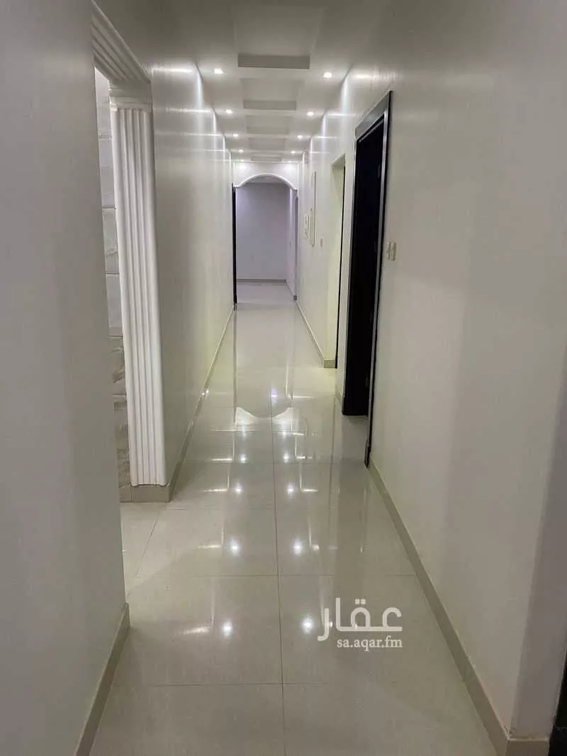 4 bedroom apartment in As Saadah, Riyadh 8