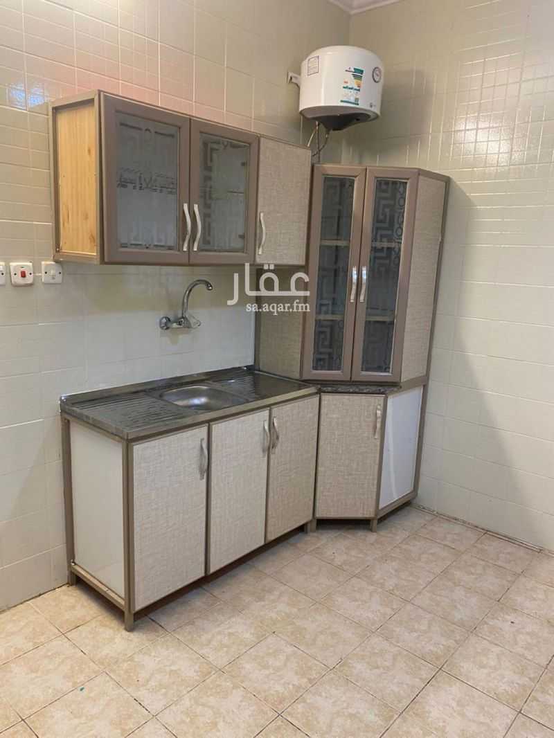 4 bedroom apartment in As Saadah, Riyadh 8