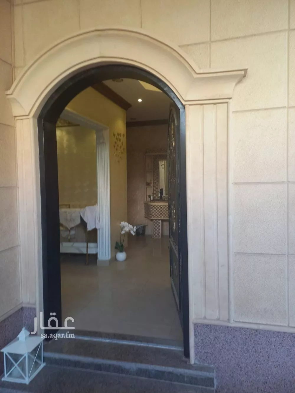 شقة 14 غرف في المونسية 4