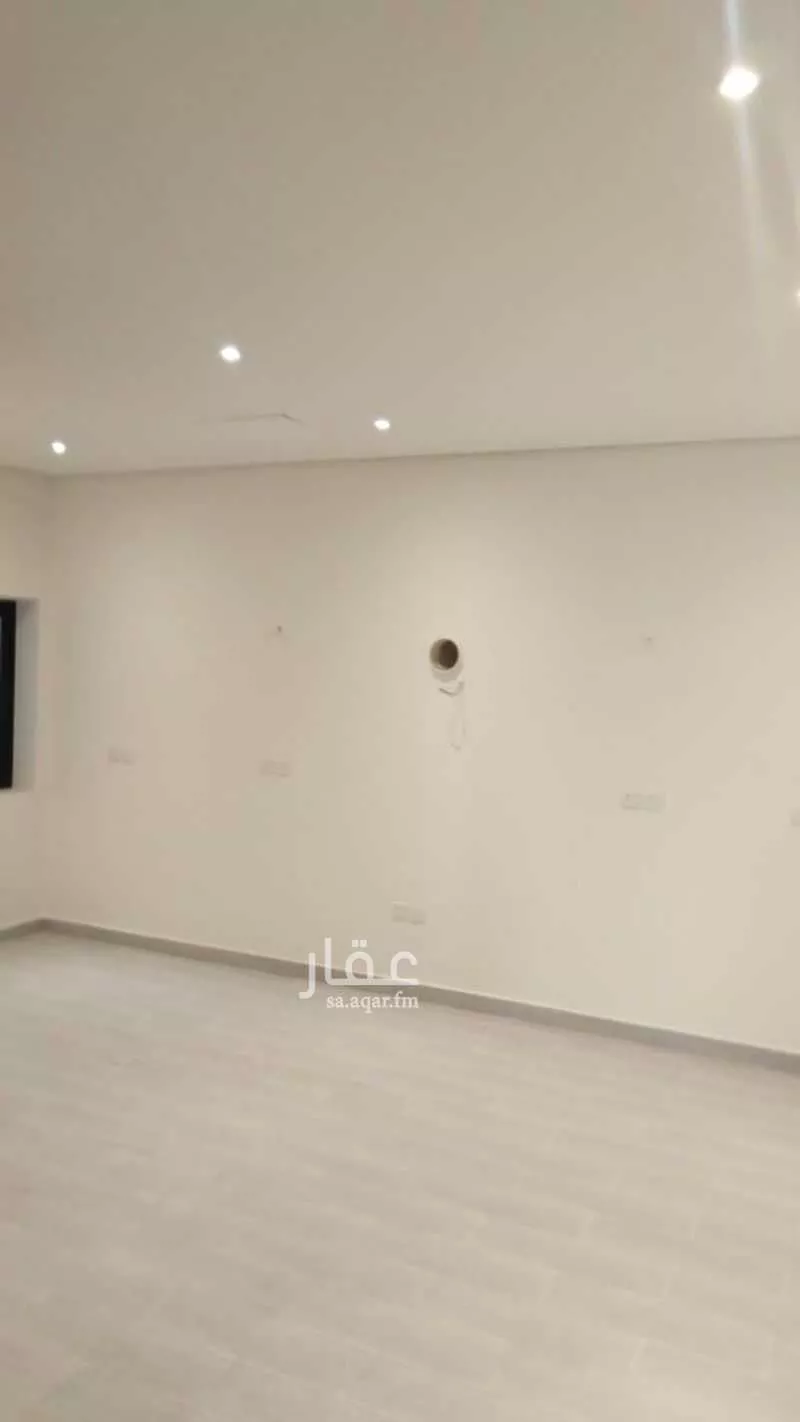 فيلا 5 غرف في الصدفة 5