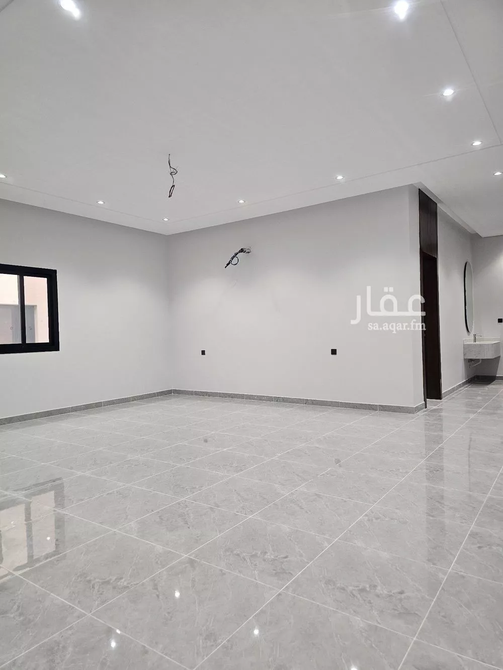 فيلا 13 غرف في الصالحية 3