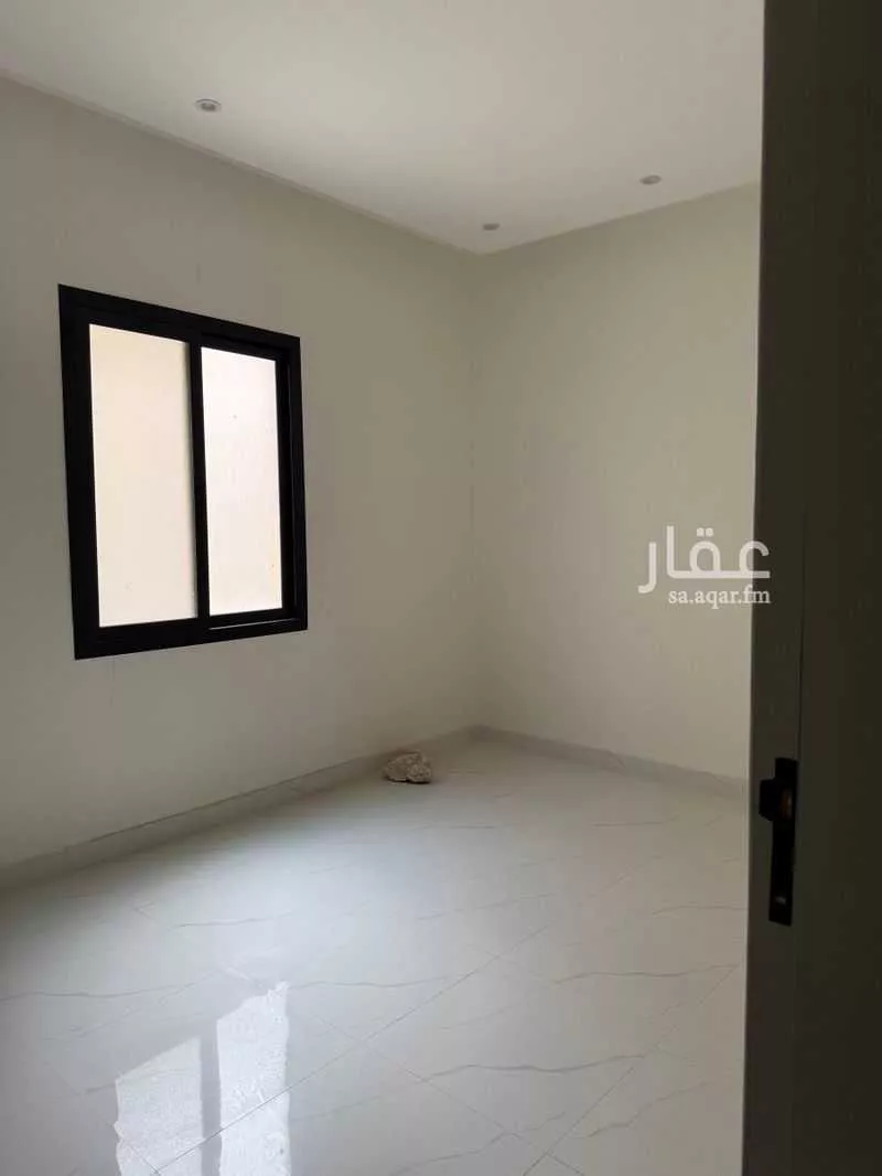 4 bedroom villa in Al Uraija Al Wusta, Riyadh 16