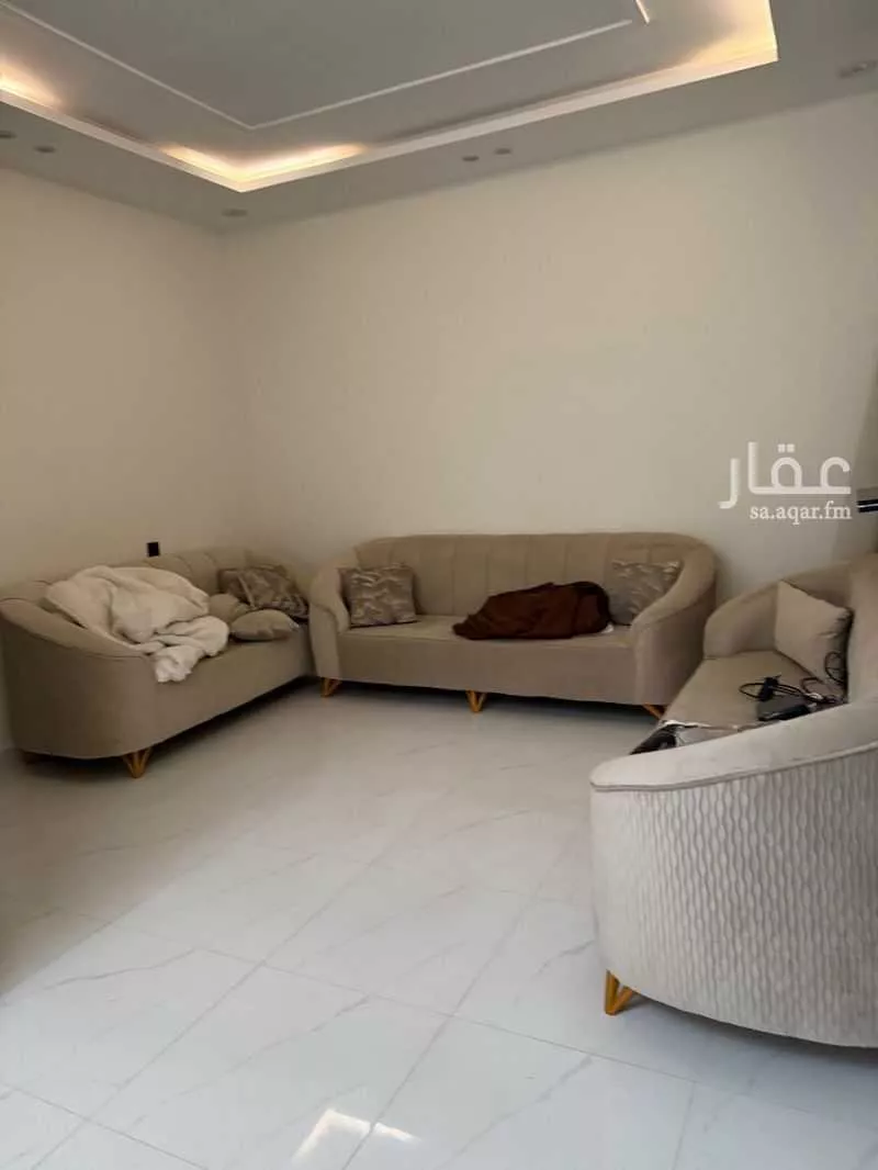 4 bedroom villa in Al Uraija Al Wusta, Riyadh 10