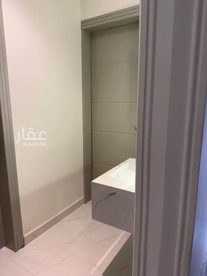 4 bedroom villa in Al Uraija Al Wusta, Riyadh 13